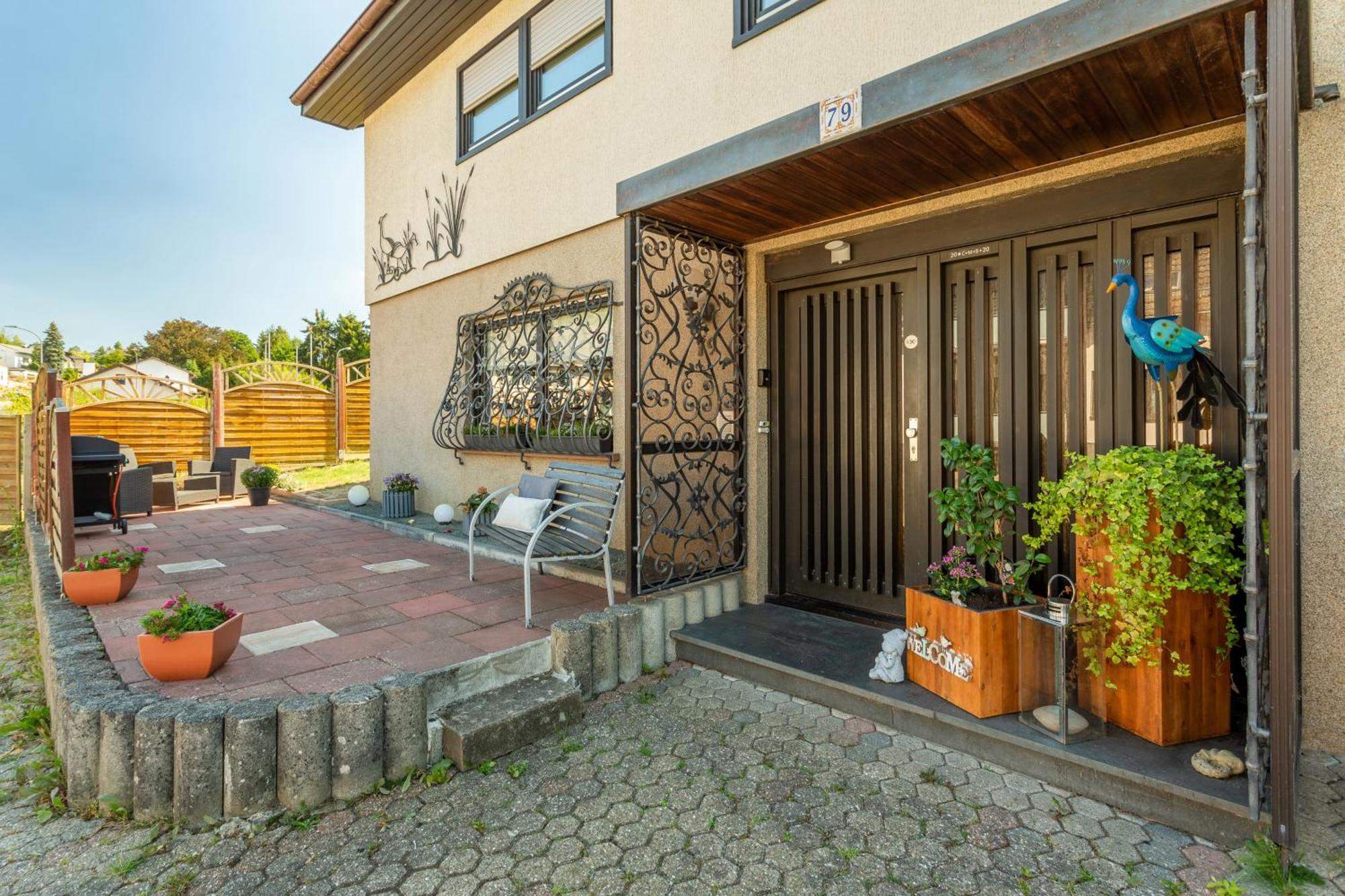 Ferienwohnung Airone Nero Gerolstein Extérieur photo